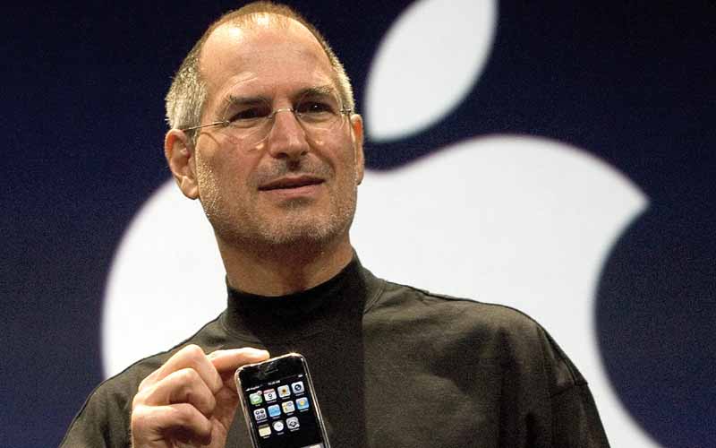 Apple, Apple iPhone, iPhone 10 years, iPhone 10th anniversary, Apple iPhone 8, iPhone 8 rumours,iPhone anniversary, apple 10th anniversary, iPhone anniversary, Apple Inc, Apple iPhone Steve Jobs, Steve Jobs iPhone 2007, First iPhone