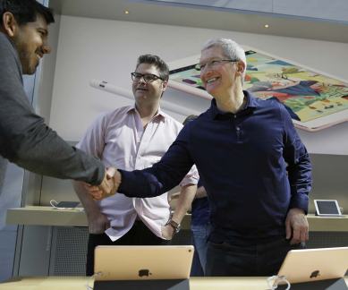 Apple, Apple Made in India iPhones, Apple iPhones, iPhone India, iPhone Make in India, Apple India manufacturing, Apple manufacturing, Apple manufacturing India, Apple iPhone govt, Apple Stores in India