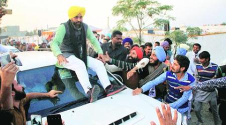 Bhagwant Mann, punjab elections, punjab AAP, SAD, Sukhbir Badal attack, Sukhbir Badal convoy attack, india news
