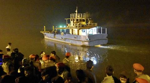 Boat capsizes off Gujarat coast; one fisherman dead, three missing ...