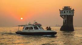 boat-sea-ocean-lighthouse-coast no alt set