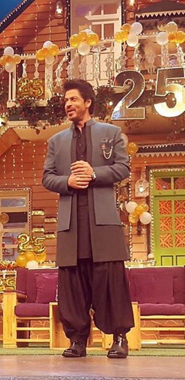 shah rukh khan kapil sharma, kapil sharma show srk, shah rukh kapil, kapil sharma shah rukh khan, srk frequent visitor kapil sharma show, shah ruk dear zindagi promotions, shah rukh khan alia bhatt