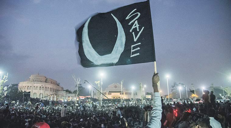 Tamil Nadu, Jallikattu, Jallikattu protests, Marina beach, Jallikattu chennai protests, Jallikattu news, Tamil nadu news, India news