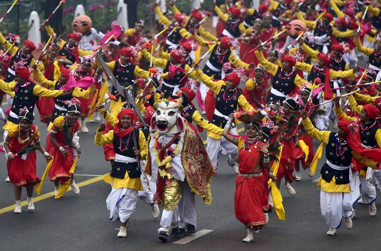 republic day india, republic day, republic day parade, 26th january, parade, narendra Modi, PM Modi, UAE, UAE contingent, air force flypast, republic day tableau, republic day news, narendra modi, pranab mukherjee, india news, indian express news, latest news, republic day 2017, republic day 2017 photos,