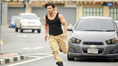 Commando 2 trailer: Vidyut Jammwal is fighting black money with his fists.  Watch video