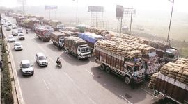Republic Day, Republic Day security, DND, DND flyover security, trucks wait, delhi police, indian express news, delhi news