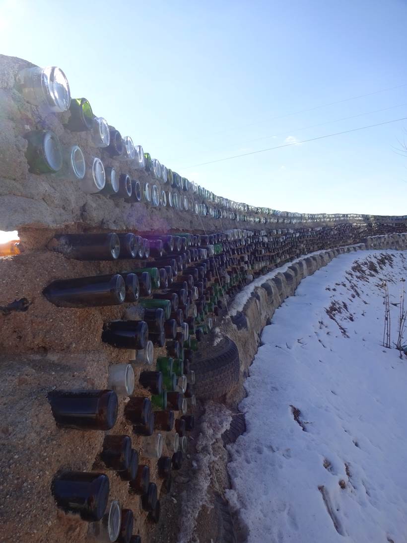 earthship community, sustainable living, sustainable home, phoenix home, earthship home america, lifestyle news, sustainable environment, world news, latest news