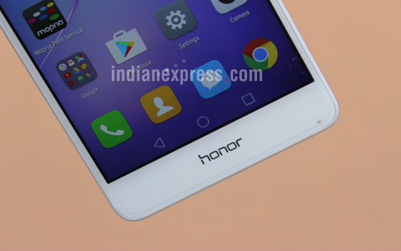 Honor 6X, Honor 6X review, Huawei Honor 6X, Huawei, Huawei mobiles, Honor 6X specifications, Honor 6X features, Honor 6X price, Honor 6X sale,Honor 6X India price, Honor 6X specs India, Honor 6X dual camera, Honor 6X launch, mobiles, smartphones, technology, technology news