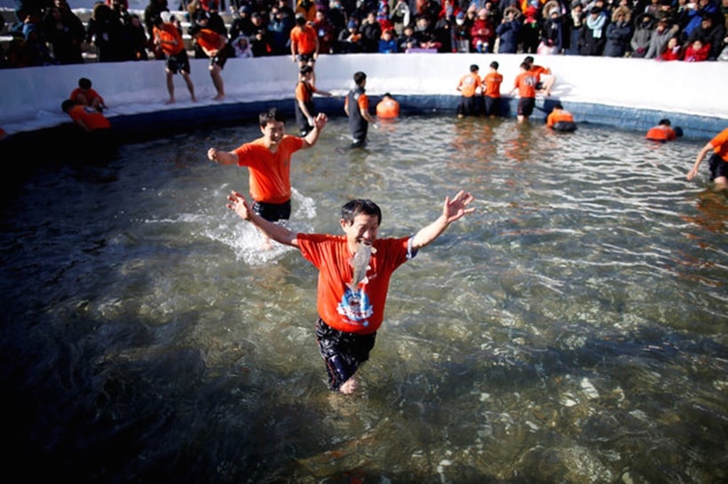 south korea, winter, winter festival, ice festival, ice fishing festival, unique winter festivals, South Korea Ice Fishing Festival, Hwacheon Sancheoneo Ice Festival, 2017 Hwacheon Sancheoneo Ice Festival, 2017 south korea fishing festival, lifestyle news, world news, latest news, indian express