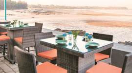 kiki's cafe, mandwa beach, eatery at mandwa beach, food joint, sea side eatery mandwa sea side eatery, food and wine, indian express