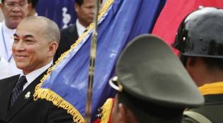 Cambodia to arrest three behind photoshopped image of king