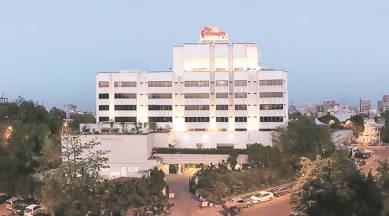 delhi theft, Cp theft, lcd tc theft, connaught hotel, NDMC, ramesh kakkar, NDMC hotel sealed, MM khan, MM khan murder, delhi news, indian express news
