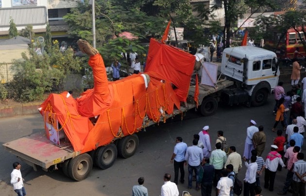 bal thackeray, bal thackeray statue, balasaheb thackeray statue,balashaeb thackeray bronze statue, shiv sena, late bal thackeray, india news, mumbai news