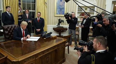 New White House look: Trump gives the Oval office a makeover | World ...