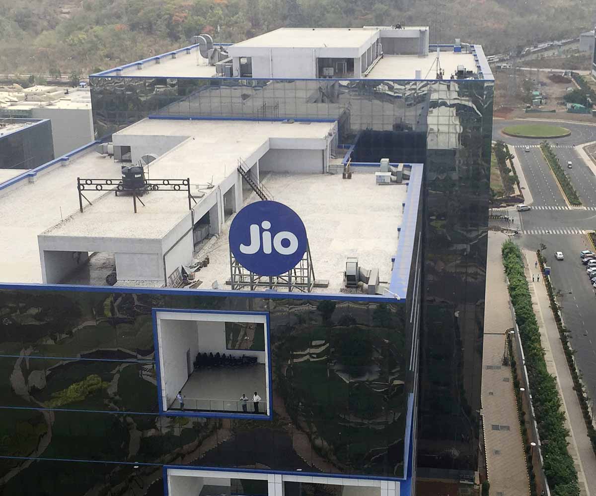 Reliance, Reliance Jio, Reliance Jio car, Reliance Jio TVApp, JioTv, JioTV app, Jio Car app, Reliance Jio connected car, Reliance Jio 4G phone, Reliance Jio budget 4G phone