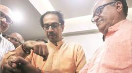 shiv sena, shiv sena gujarati vote, uddhav thackeray, shiv sena mumbai elections, shiv sena bmc elections, bjp gujarati cell chief sena, india news, mumbai news, shiv sena news, gujarati marathi conflict