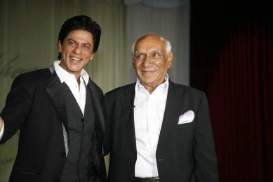 yash chopra, shah rukh khan, shah rukh khan yash chopra, yash shah rukh, srk yash chopra, yash chopra srk, shah rukh khan latest news, shah rukh khan latest updates, yash chopra latest news, yash chopra latest updates, entertainment news, indian express, indian express news