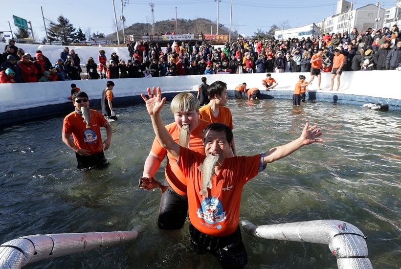 south korea, winter, winter festival, ice festival, ice fishing festival, unique winter festivals, South Korea Ice Fishing Festival, Hwacheon Sancheoneo Ice Festival, 2017 Hwacheon Sancheoneo Ice Festival, 2017 south korea fishing festival, lifestyle news, world news, latest news, indian express