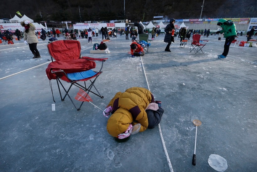 south korea, winter, winter festival, ice festival, ice fishing festival, unique winter festivals, South Korea Ice Fishing Festival, Hwacheon Sancheoneo Ice Festival, 2017 Hwacheon Sancheoneo Ice Festival, 2017 south korea fishing festival, lifestyle news, world news, latest news, indian express