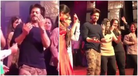 shah rukh khan, shahrukh khan, srk, shah rukh khan dance, shah rukh khan dance event, shah rukh khan mumbai dance event, shah rukh khan fans interaction, international customs day, international customs day srk performance, entertainment news, indian express news, indian express