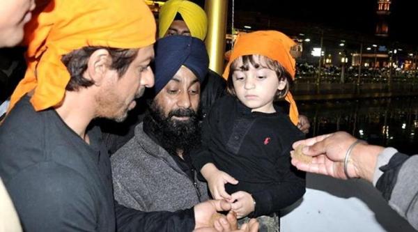 shah rukh khan, abram, srk, shahrukh khan, srk abram image