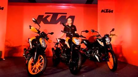 KTM bikes, KTM 390, KTM 200, KTM 250, KTM launches 3 bikes, KTM Duke comparison, bikes, bike comparison, auto mobile