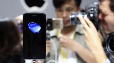 Apple, Apple iPhone 7, iPhone 7 sales, iPhone 7 sales numbers, Apple Q1 results, Apple results, Apple profits, iPhone 7 Plus sales, Apple iPhone 7 Plus numbers, Apple Tim Cook