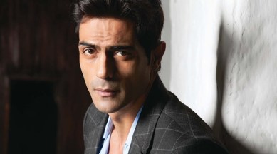 arjun rampal, arjun rampal news, arjun rampal and kids, Arjun and his daughters at JB's concert, Arjun ramapl actor, arjun rampal indian express, entertainment