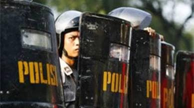 Pune possession firearms, Pune youth firearms, Maharashtra ATS firearms, Gazni Balasaheb Hinge, Sanju Deepal Sarsar, Khadki Bazar Pune, Pune weapons found, India news