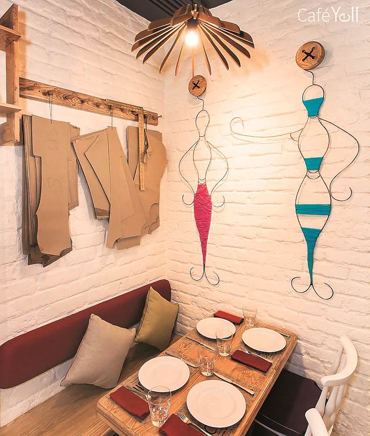 Cafe Yell, defence colony market, make noise, food review, delhi cafe, delhi food joint, indian express