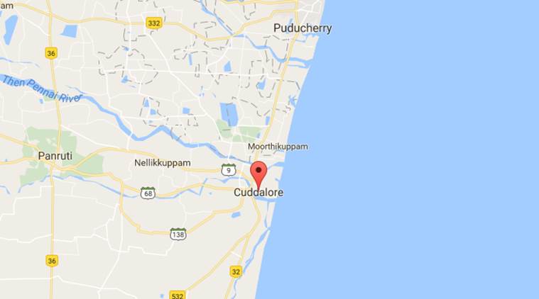 cuddalore, boat capsized, fisherman death, fisherman drowns, tamil nadu coast, india news, indian express news 
