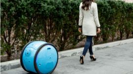 Piaggio Group, Gita, luggage carrying robot, luggage carrying bot, bot carrying cargo, Gita features, Gita price, Gita launch, Gita availability, Kilo, gadgets, technology, technology news