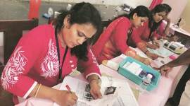 Goa elections, Goa polls, record turnout in Goa, 83 per cent in Goa polling, Manohar Parrikar Chief Electoral Office, EVM machines, Goa news, India news, Indian Express