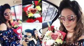 hina khan, rose day, valentines week, chocolate day, celebs chocolate day, hina khan rose day, hina khan boyfriend, hina khan rocky jaiswal, hina khan valentines day, hina khan hina khan choclate day, hina khan yeh rishta kya kehlata hai, hina khan akshara, akshara valentines week, akshara chocolate day, akshar rose day, celebs valentines week, valentines day celebrations, hina khan photos, hina khan instagram, hina khan boyfriend isntagram, rocky jaiswal instagram, television news, television updates, enetrtainment news, indian express news, indian express