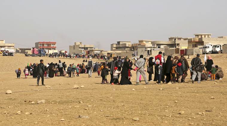 250,000 more Iraqis could flee Mosul as fighting moves west: UN | World ...