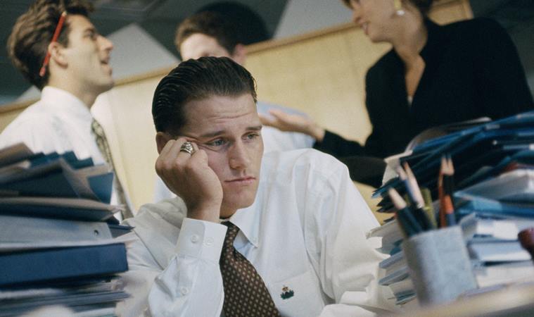 People hate their jobs due to bad bosses, co-workers, teams: Study