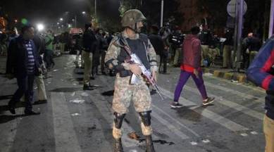 Suicide bomb, suicide bomb pakistan, taliban, taliban pakistan, taliban suicide bomb, taliban blast, lahore, lahore blast, blast in lahore, lahore blast news, pakistan, pakistan blast, latest world news