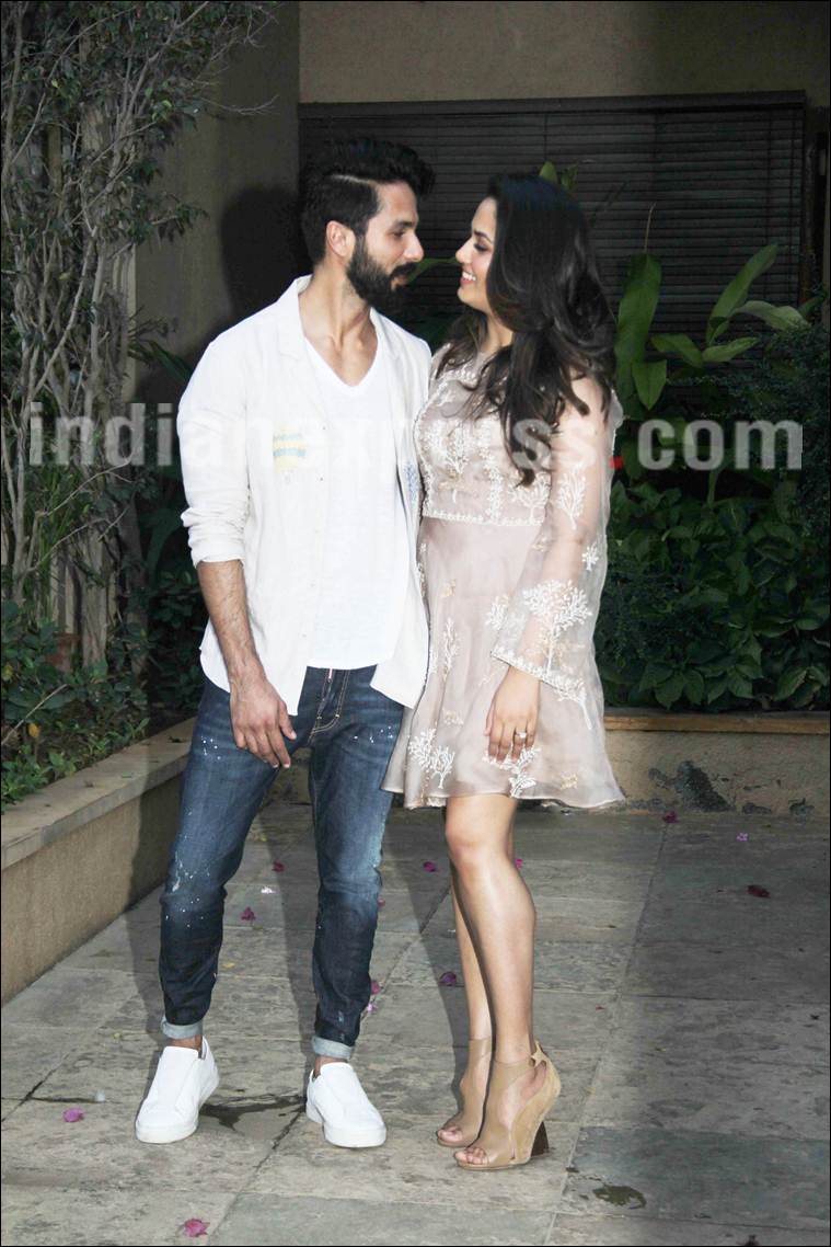 Shahid Kapoor, Mira Rajput, shahid mira, shahid mira anniverary, shahid mira second anniversary, shahid mira daughter, misha, misha photos, shahid mira photos, shahid mira wedding photos