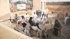 mirchpur-759 gram panchayats in Maharashtra, cashless panchayats in Maharashtra, latest news, India news, National news, latest news