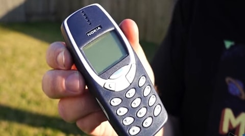 nokia 3310 phone, nokia old phone, nokia 3310 model, priyanka baywatch, 1990, retro age, india news, latest news, indian express news