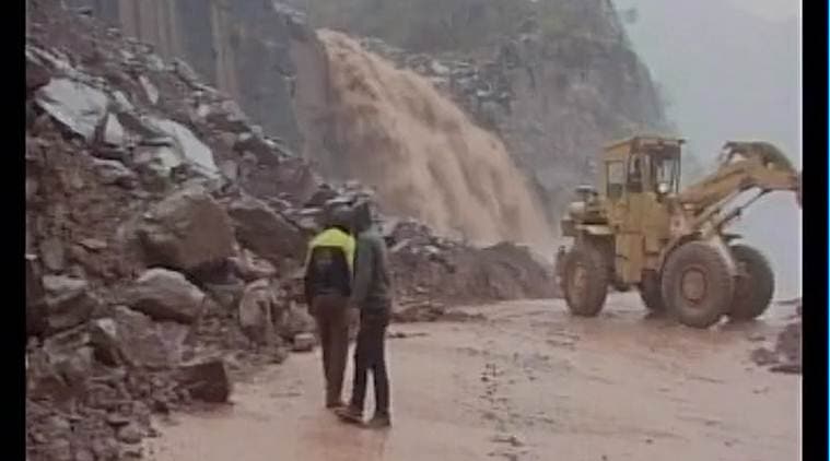 J&K, J&K avalanche, J&K rains, J&K landslide, jammu and kashmir, jammu and kashmir rain-related incident, india news