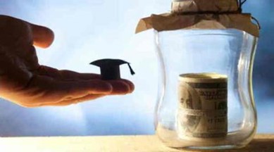 education loan, loan options, personla loan, eductoon personal loan difference, scholarship higher studies, college admission loan, college loan, education investment, education news
