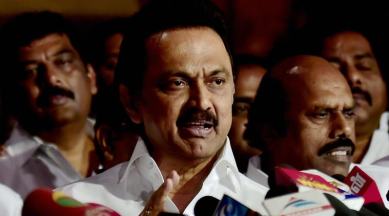 DMK lashes out at AIADMK govt for 'banner culture