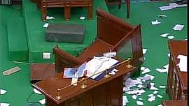 Tamil Nadu Assembly ruckus, TN floor test, floor test tamil nadu, Edippadi Palaniswamy O Panneerselvam, OPS vs EPS, TN Speaker P Dhanapal, DMK MLAs evicted, Latest news, India news