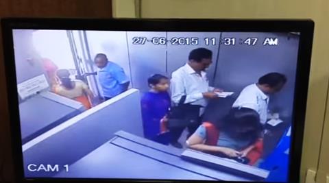 trending youtube videos, shocking youtube videos, trending in india two women rob at, two women robbing people in atm video trending