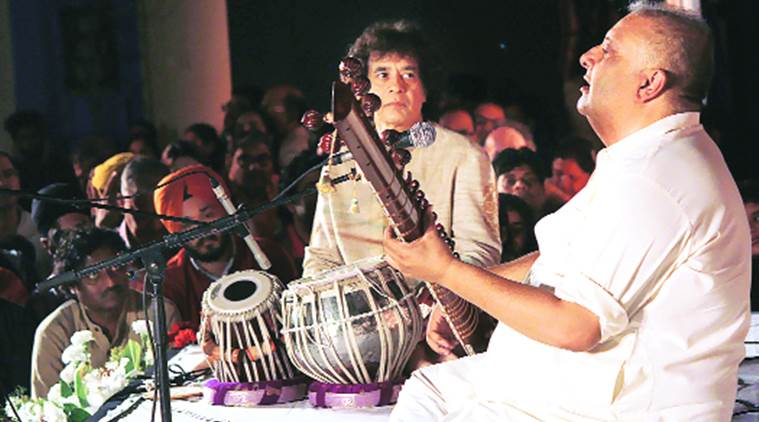 Ustad Shujaat Khan, Zakir Hussain-Shujaat Khan concert, Zakir Hussian concert, Delhi concert, classical music concert, Shankar Lal Hall  