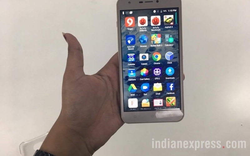 intex cloud 11