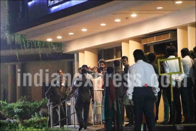 Aishwariya Rai Bachchan, Aishwariya Rai Bachchan father, Amitabh Bachchan, Amitabh Bachchan hospital pics, Amitabh aishwarya, Amitabh Abhishek Aishwarya, Amitabh Abhishek Aishwarya pics