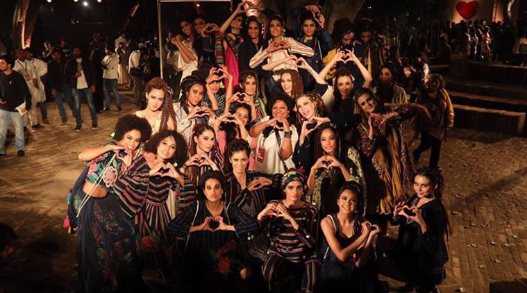 india fashion week, amazon india fashion week, amazon indian fashion week 2017, aifw, aifw 2017, aneeth arora, aneeth arora designs, aneeth arora aifw 2017, aifw fashion, fashion, lifestyle, indian express, indian express news