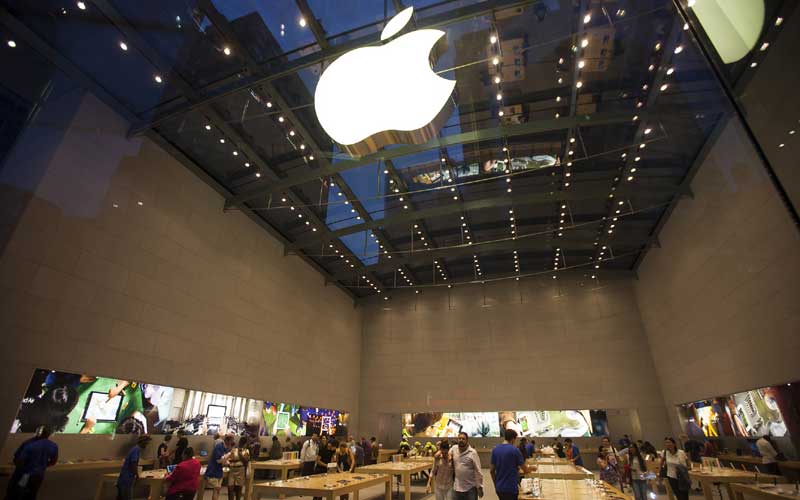 Apple, Apple Augmented Reality, Apple AR devices, Apple AR iPhone, Apple iPhone AR, Apple iPhone 8, iPhone X, iPhone AR headset, Apple AR headset, Apple augmented reality unit